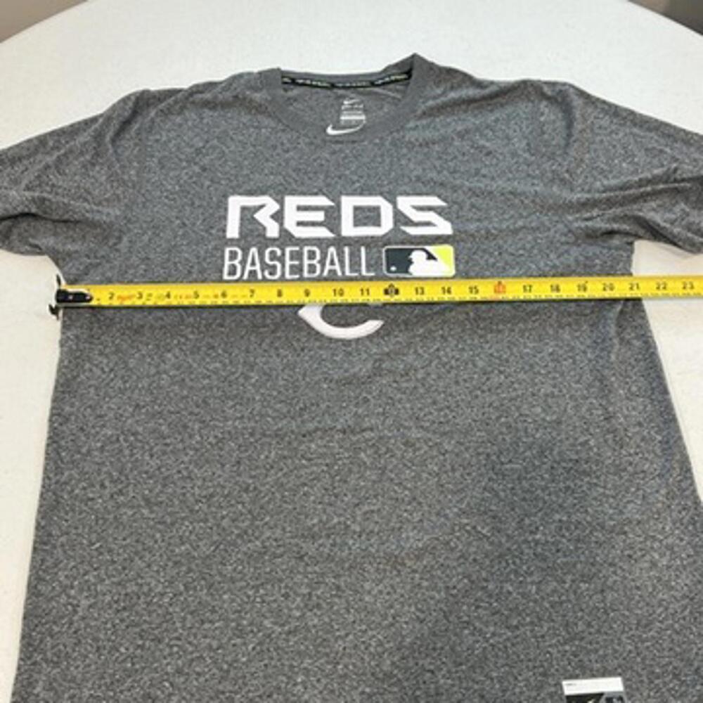 Nike Cincinnati Reds Baseball Gray T-shirt Neon Green Yellow sz Medium Worn once - Picture 6 of 7